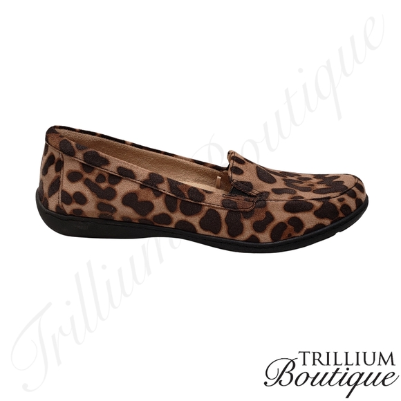 SOUL Naturalizer Zapato Loafer Cheetah Sizes: 6.5, 7.5 New in Box! - Picture 4 of 11